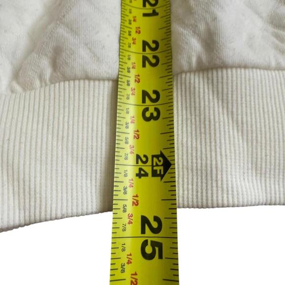 Alfred Dunner White Quilted Pullover Embroidered Sweater Medium - Picture 5 of 6